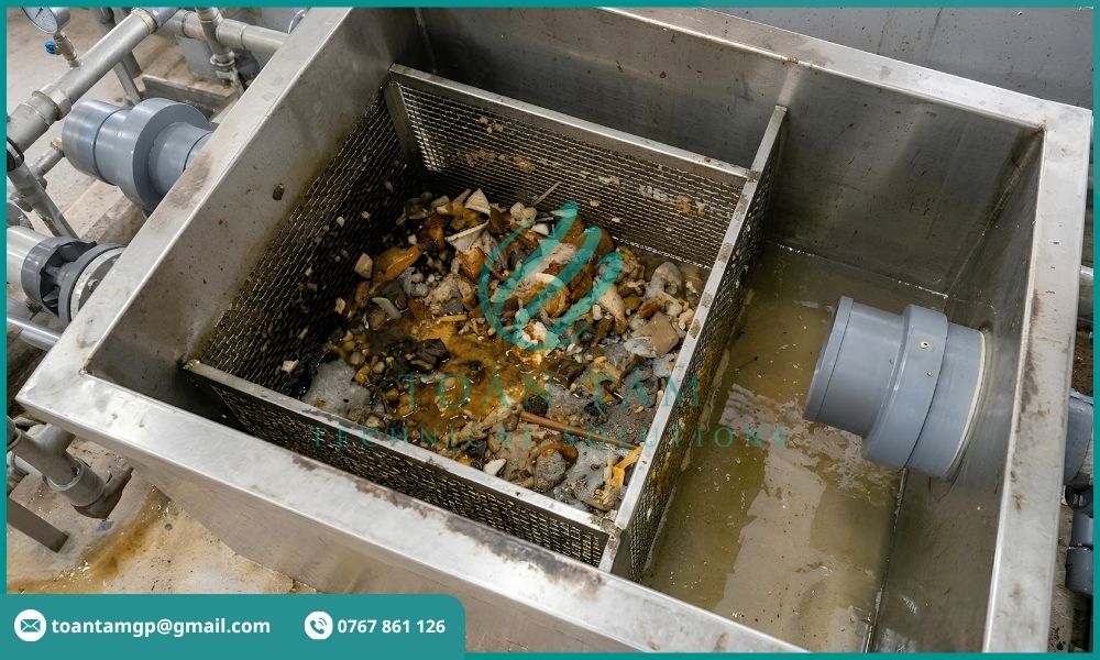 Ngăn giữ rác và thức ăn thừa