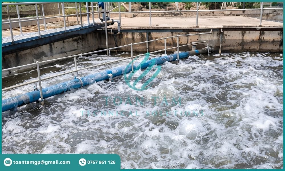 Sục khí tại bể hiếu khí
