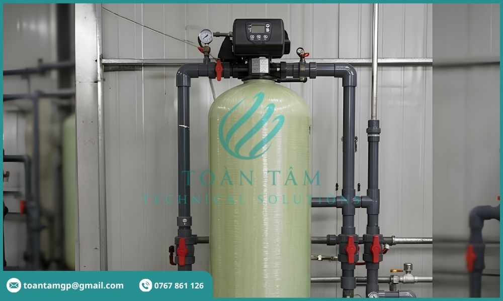 Cột lọc nước chứa cát mangan